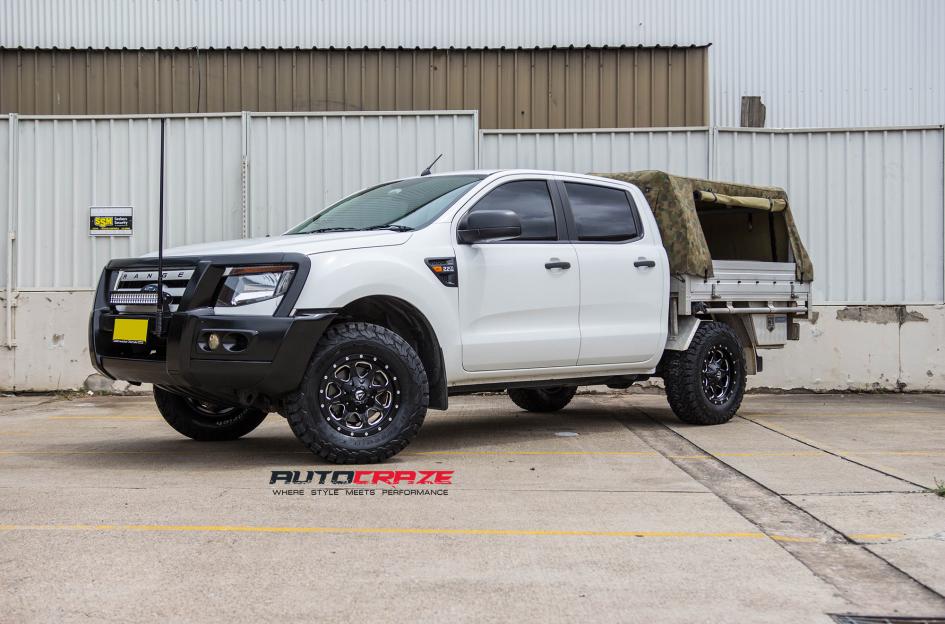 FORD RANGER BOOST GLOSS BLACK MILLED ACCENTS